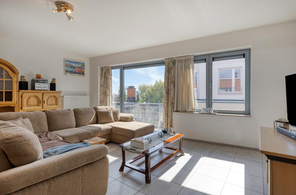 recent-instapklaar-appartement-met-2-slaapkamers-in-boom001.jpg