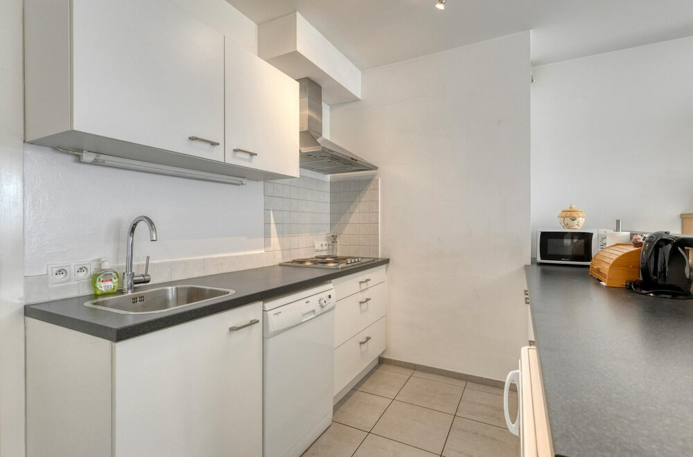 recent-instapklaar-appartement-met-2-slaapkamers-in-boom004.jpg