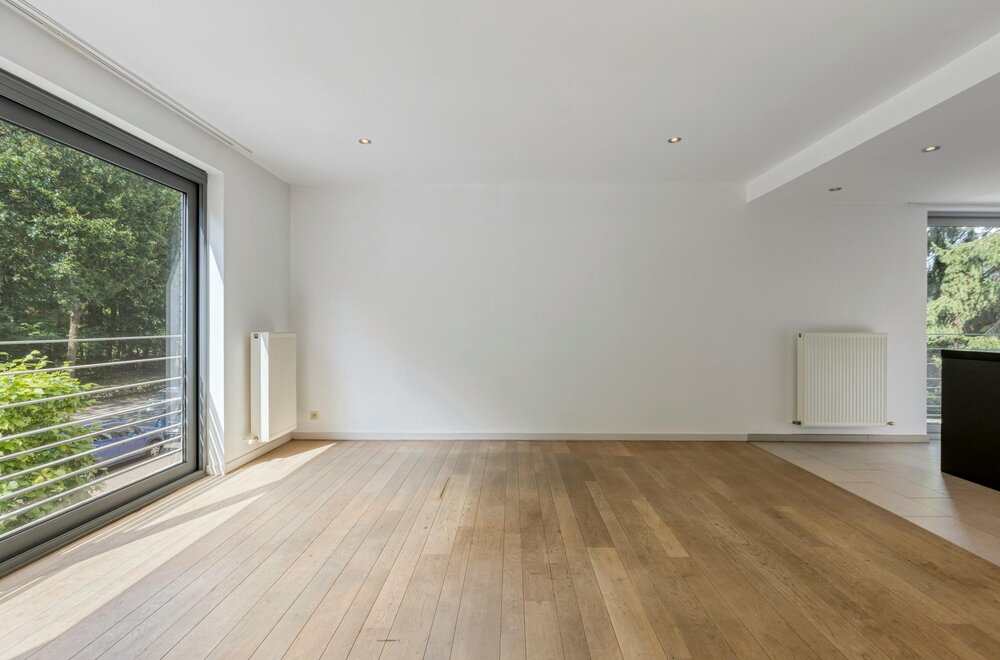 ruim-appartement-met-2-slpk-en-garage-te-koop-in-brasschaat007.jpg
