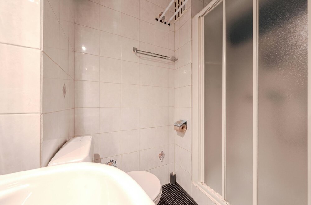 ruime-studio-met-prachtig-zijdelings-zeezicht-te-middelkerke015.jpg