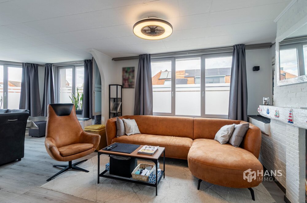 opbrengsteigendom-bestaande-uit-handelshuis-met-woonst-en-aanpalende-bel-etage-appartement-in-merksem-009.jpg