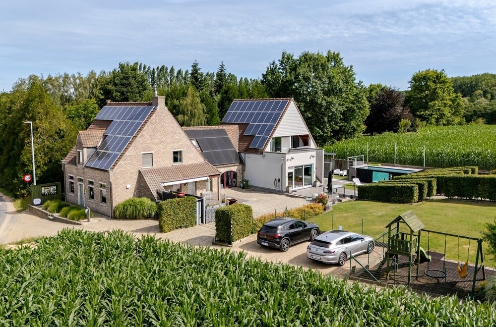 unieke-eigendom-met-woning-en-4-vakantiewoning-vlaamse-ardennen002.jpg