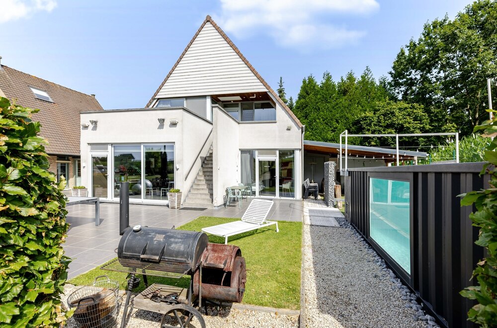 unieke-eigendom-met-woning-en-4-vakantiewoning-vlaamse-ardennen004.jpg