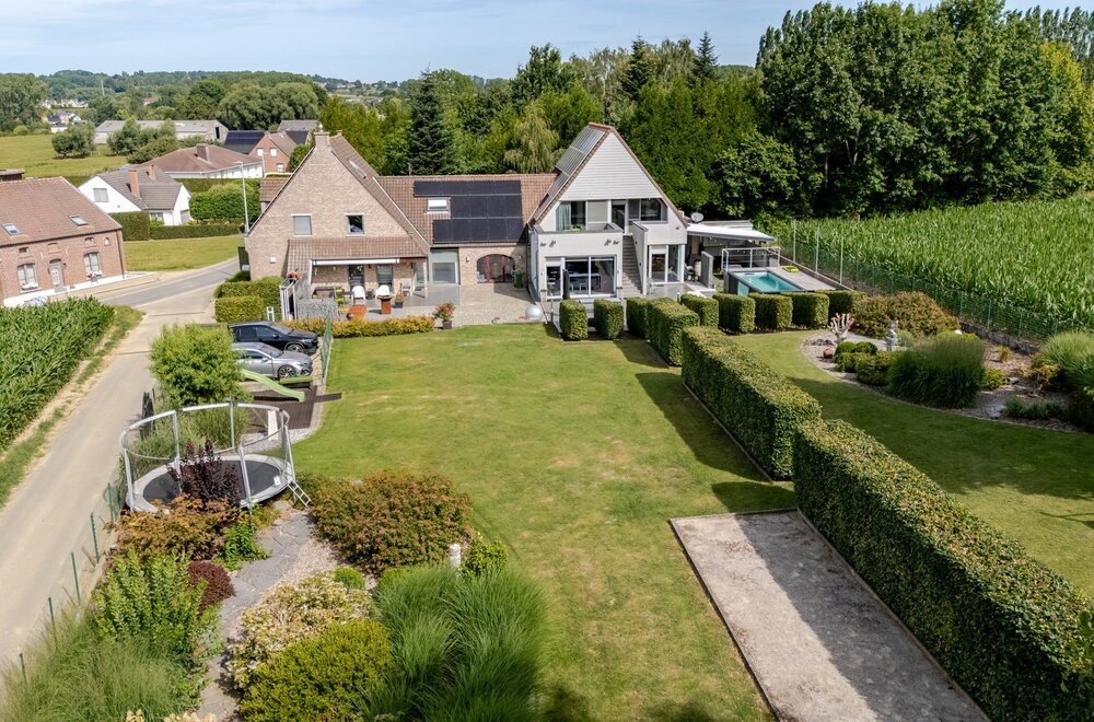 unieke-eigendom-met-woning-en-4-vakantiewoning-vlaamse-ardennen031.jpg