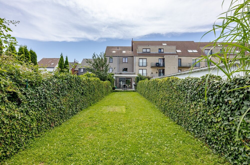 instapklare-gezinswoning-met-zonnige-tuin-en-strategisch-ligging-te-ninove023.jpg