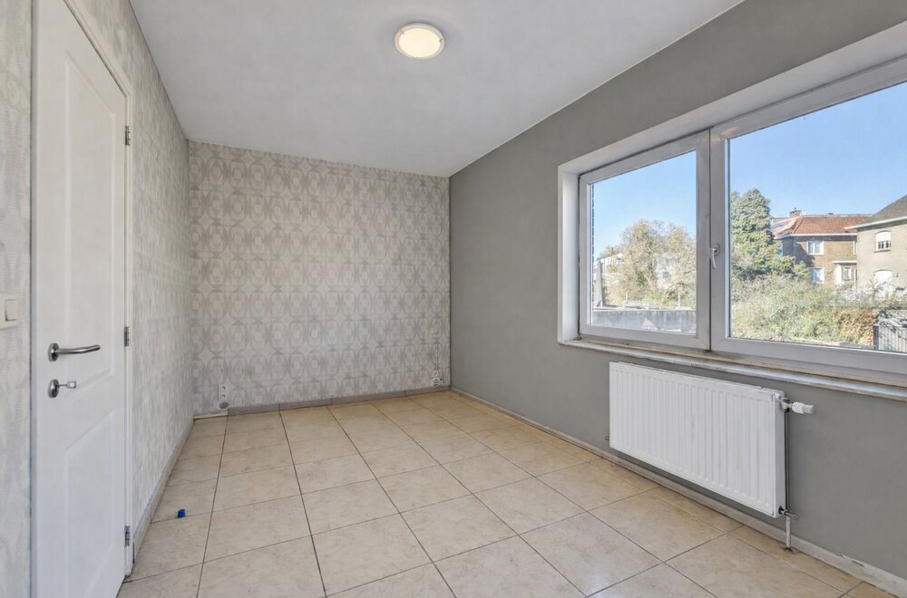 instapklaar-appartement-in-dilbeek-009.jpg