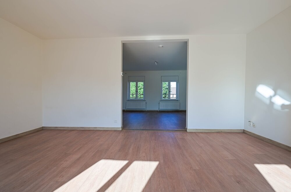 sfeervolle-penthouse-139-m2-met-zonneterras-schilderachtige-gelegen-rond-de-st-gilliskerk013.jpg