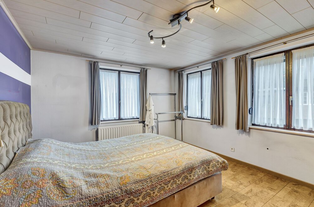 instapklare-hob-met-3-slaapkamers-garage-en-zonnige-tuin013.jpg
