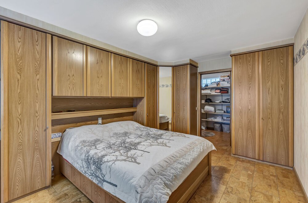 instapklare-hob-met-3-slaapkamers-garage-en-zonnige-tuin014.jpg