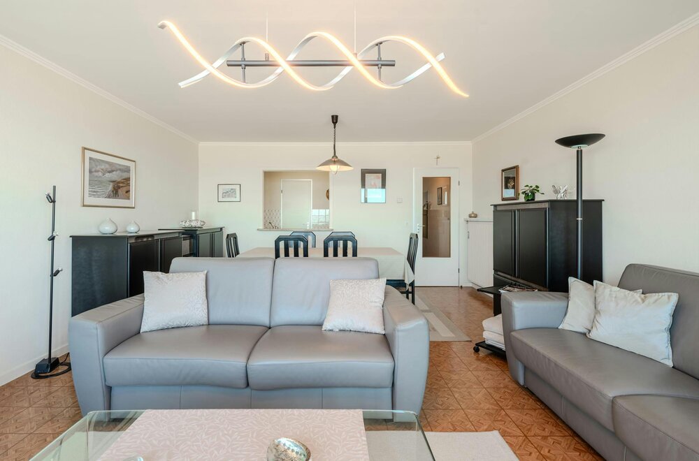 ruim-2-slaapkamer-appartement-met-frontaal-zeezicht003.jpg