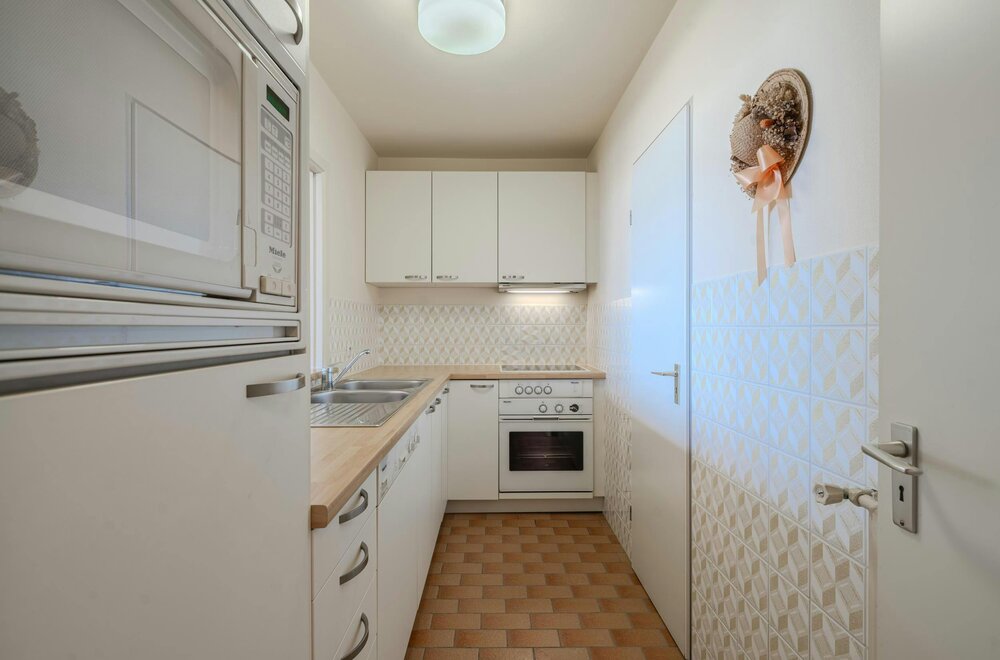 ruim-2-slaapkamer-appartement-met-frontaal-zeezicht006.jpg