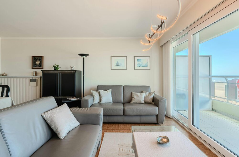 ruim-2-slaapkamer-appartement-met-frontaal-zeezicht011.jpg