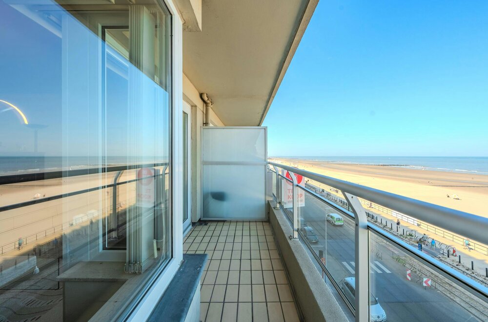 ruim-2-slaapkamer-appartement-met-frontaal-zeezicht013.jpg