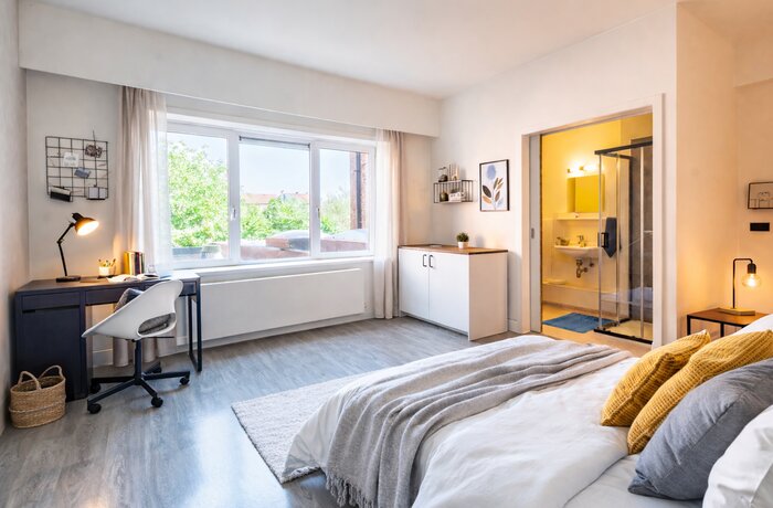 9000 Gent