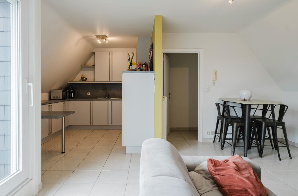 instapklaar-2-slaapkamerappartement-in-hartje-harelbeke006.jpg