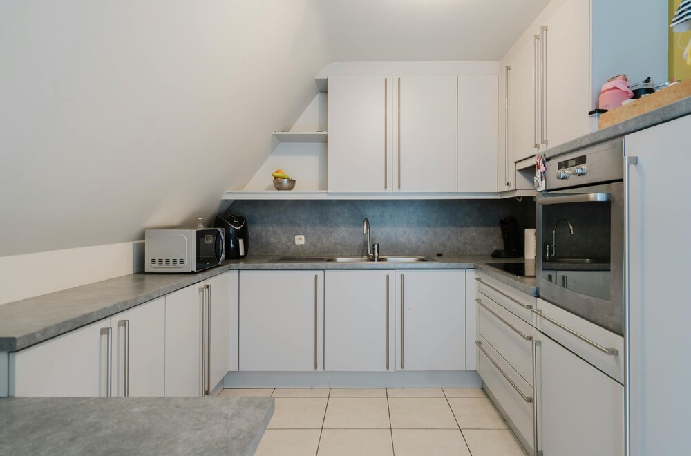 instapklaar-2-slaapkamerappartement-in-hartje-harelbeke007.jpg