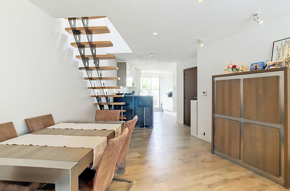 duplex-met-terras-en-autostaanplaats-te-koop-in-burcht006.jpg