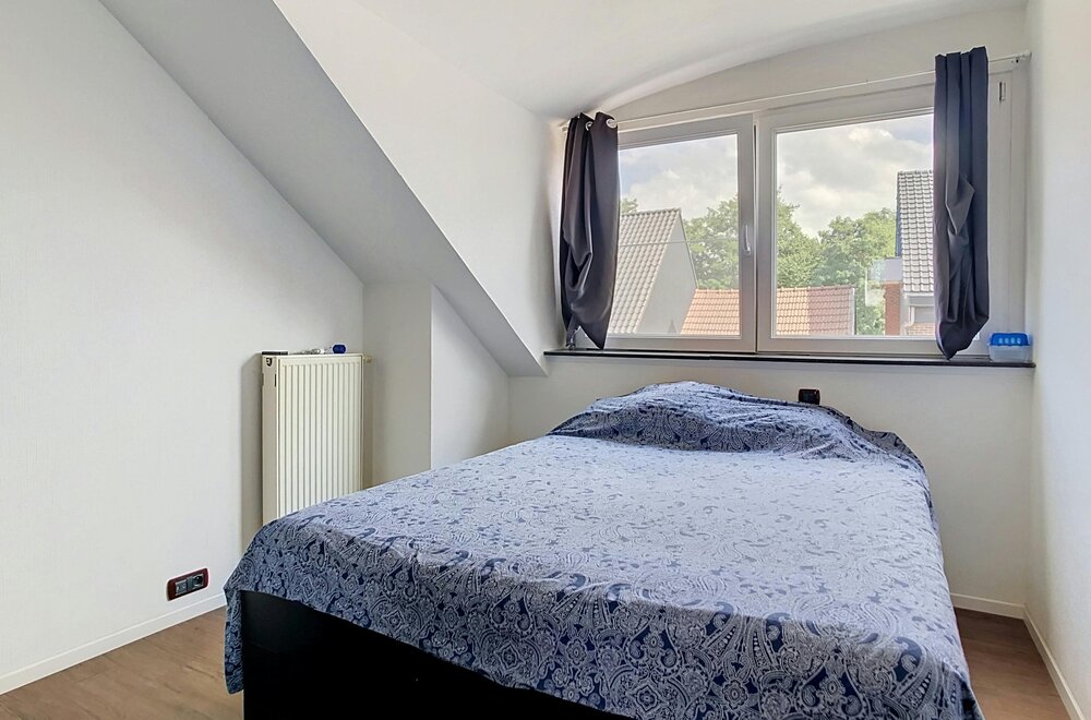 duplex-met-terras-en-autostaanplaats-te-koop-in-burcht013.jpg