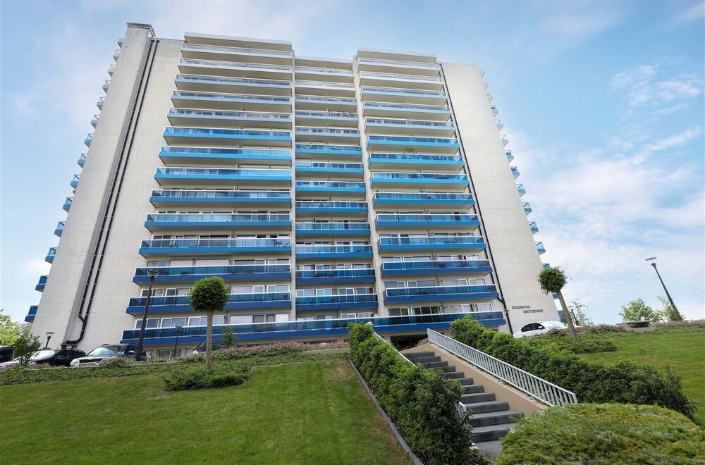 gelijkvloers-lichtrijk-appartement-met-zonnig-terras-vlakbij-het-centrum-van-hasselt-mogelijkheid-tot-handelspand015.jpg