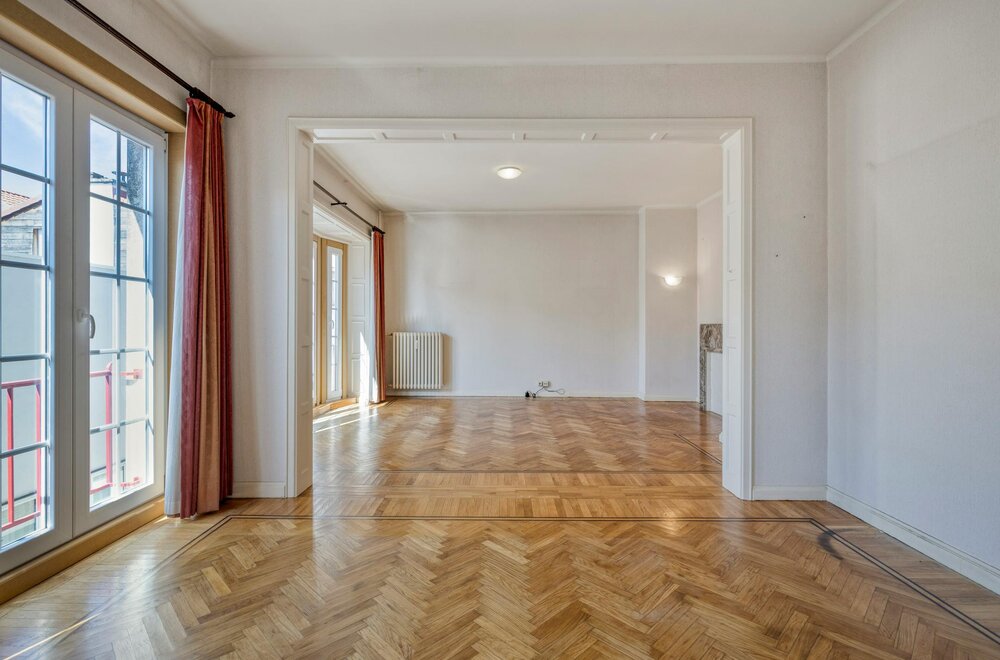 appartement-met-3-kamers-en-garagebox-te-koop-in-centrum-kortrijk002.jpg