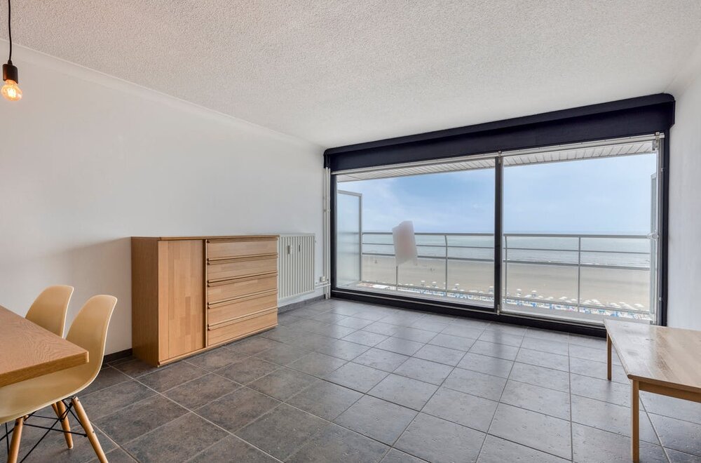 appartement-te-koop-in-blankenberge-met-frontaal-zeezicht004.jpg