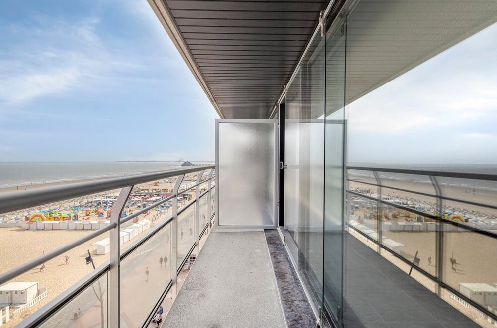 appartement-te-koop-in-blankenberge-met-frontaal-zeezicht005.jpg