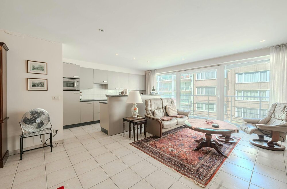 ruim-investeringsappartement-met-2-slaapkamers-te-oostende003.jpg