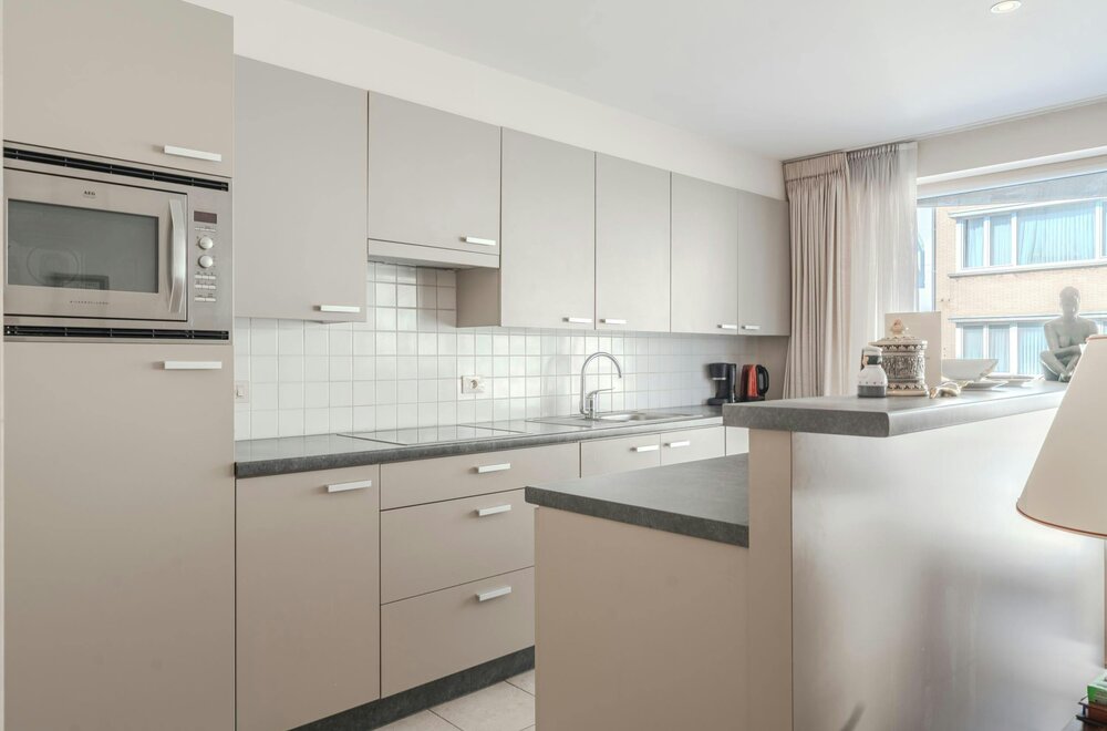 ruim-investeringsappartement-met-2-slaapkamers-te-oostende004.jpg