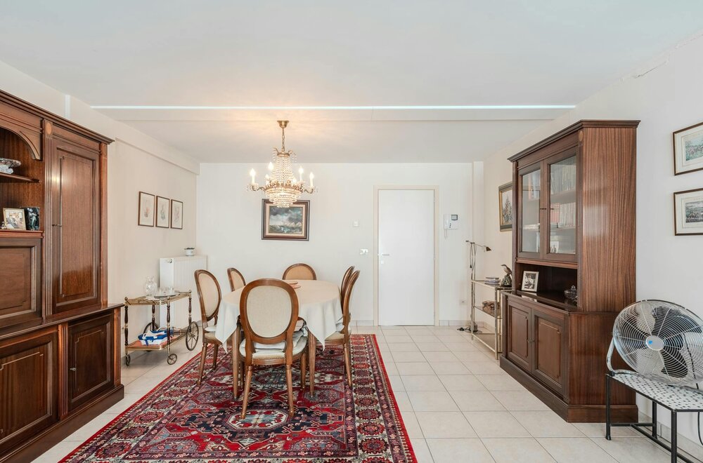 ruim-investeringsappartement-met-2-slaapkamers-te-oostende010.jpg