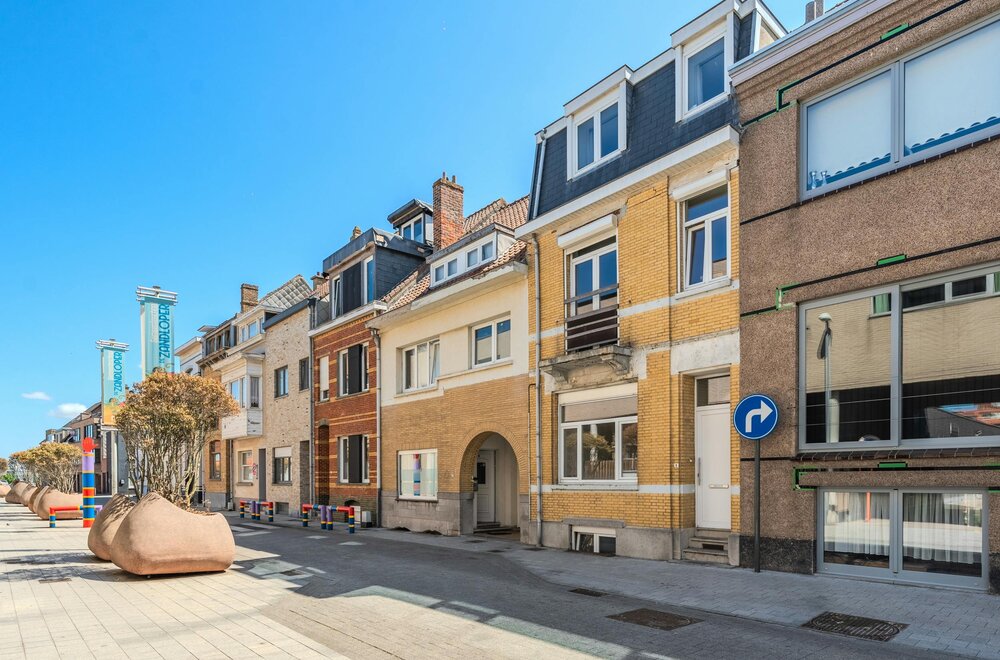 gerenoveerde-woning-met-stadstuin-in-centrum-middelkerke-020.jpg
