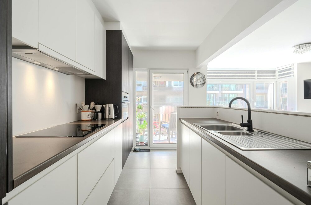 gerenoveerd-2-slaapkamer-appartement-op-topligging-007.jpg