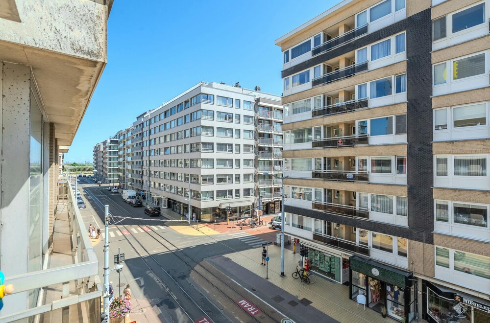 gerenoveerd-2-slaapkamer-appartement-op-topligging-017.jpg