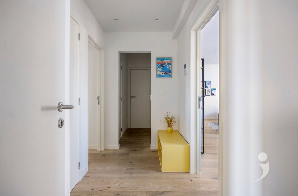 recent-gerenoveerd-appartement-in-hartje-leuven-002.jpg