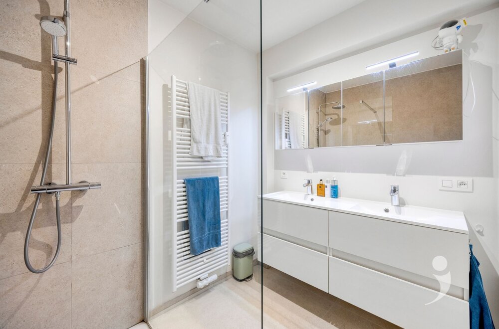 recent-gerenoveerd-appartement-in-hartje-leuven-012.jpg