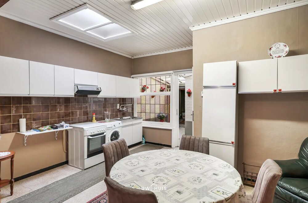 te-renoveren-woning-op-toplocatie-in-mariekerke-bornem-006.jpg