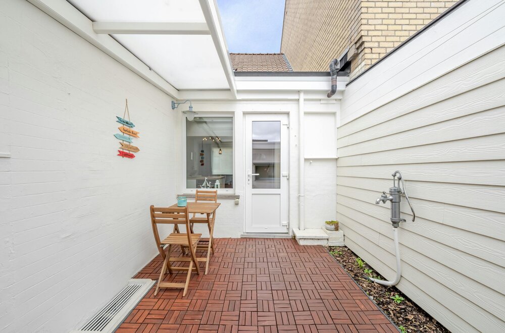 gerenoveerde-woning-met-twee-slaapkamers-en-stadsterras-004.jpg