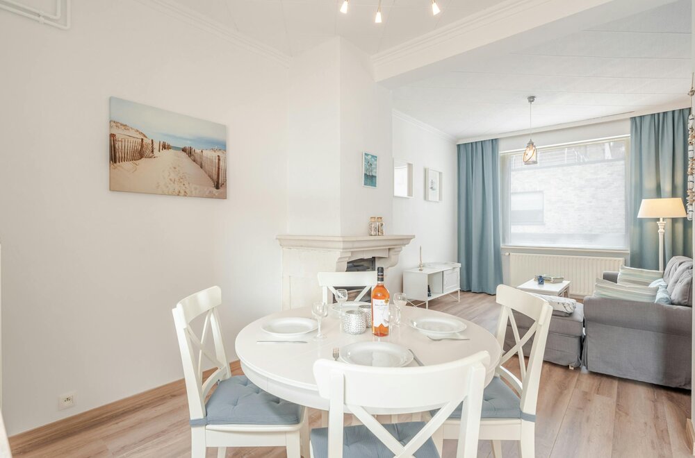 gerenoveerde-woning-met-twee-slaapkamers-en-stadsterras-010.jpg
