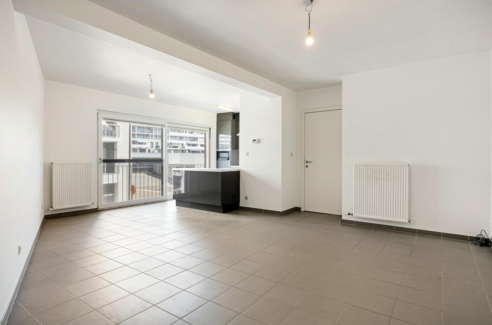 instapklaar-appartement-met-1-slaapkamer-te-koop-in-hasselt005.jpg