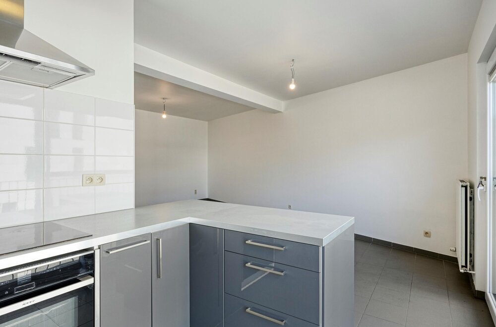 instapklaar-appartement-met-1-slaapkamer-te-koop-in-hasselt008.jpg