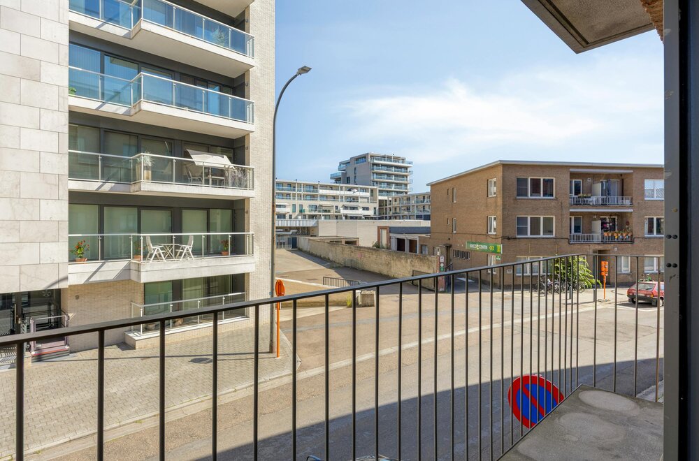instapklaar-appartement-met-1-slaapkamer-te-koop-in-hasselt014.jpg