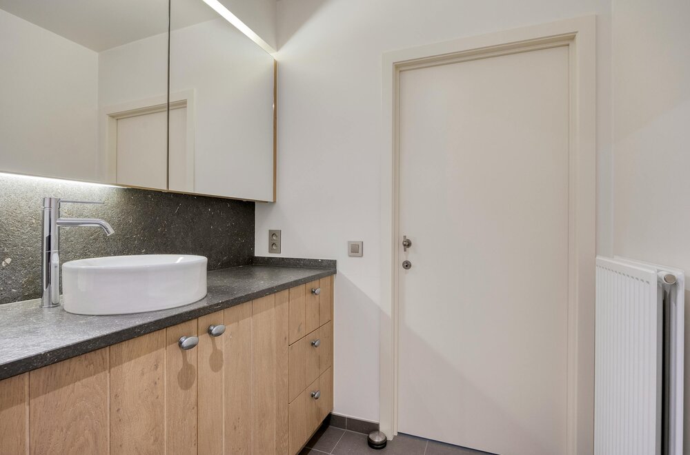 mooi-parkappartement-met-2-slaapkamers-garage-en-2-kelders014.jpg