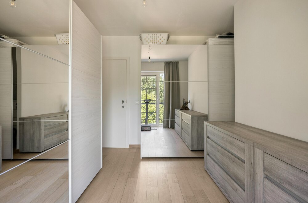 mooi-parkappartement-met-2-slaapkamers-garage-en-2-kelders018.jpg