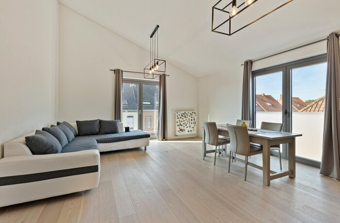 8800 Roeselare