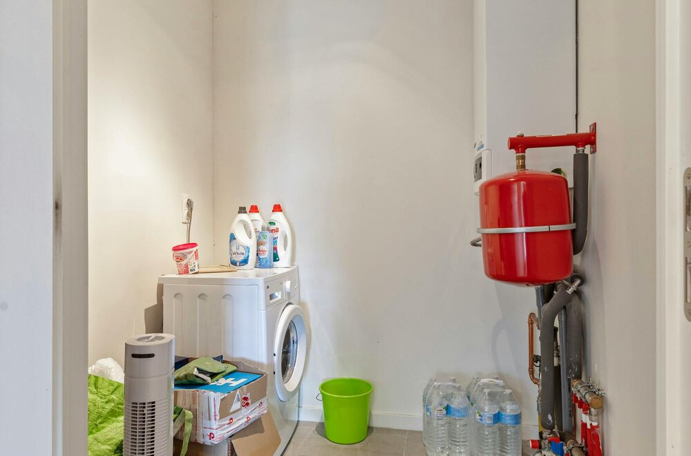 appartement-met-2-slaapkamers-nabij-centrum-rumbeke-005.jpg