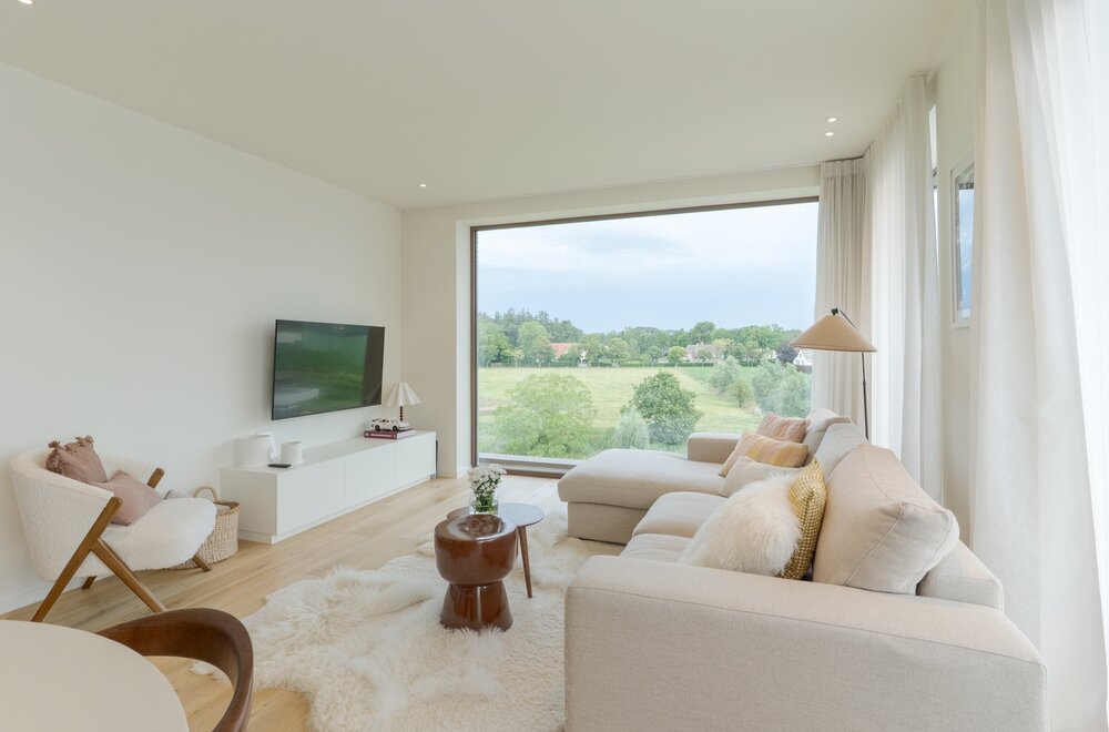 hoogwaardig-afgewerkt-appartement-op-de-derde-verdieping-met-panoramisch-zicht-terras-autostaanplaats-en-berging-001.jpg