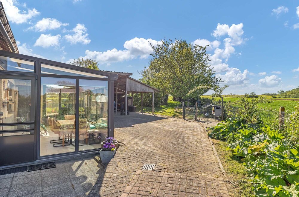 villa-met-5-slaapkamers-op-29a25ca020.jpg