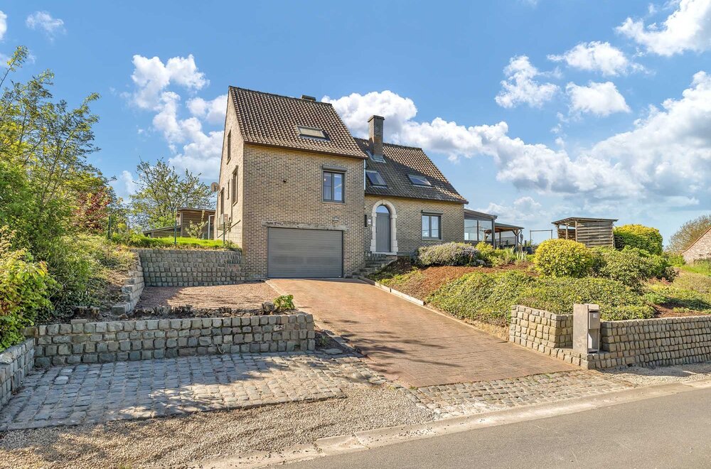 villa-met-5-slaapkamers-op-29a25ca028.jpg