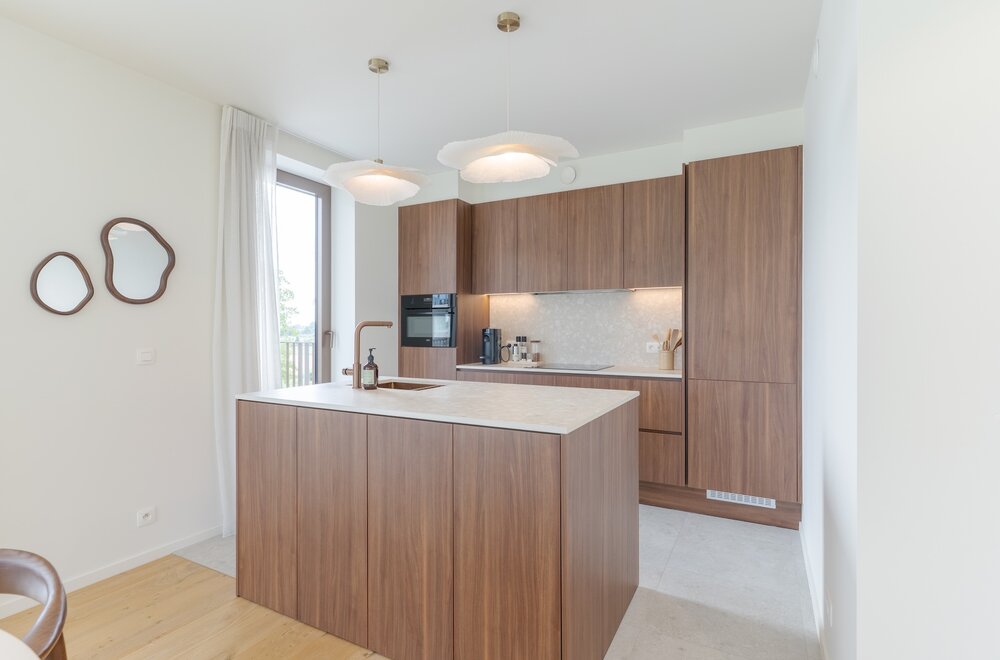 hoogwaardig-afgewerkt-appartement-op-de-derde-verdieping-met-panoramisch-zicht-terras-autostaanplaats-en-berging-014.jpg