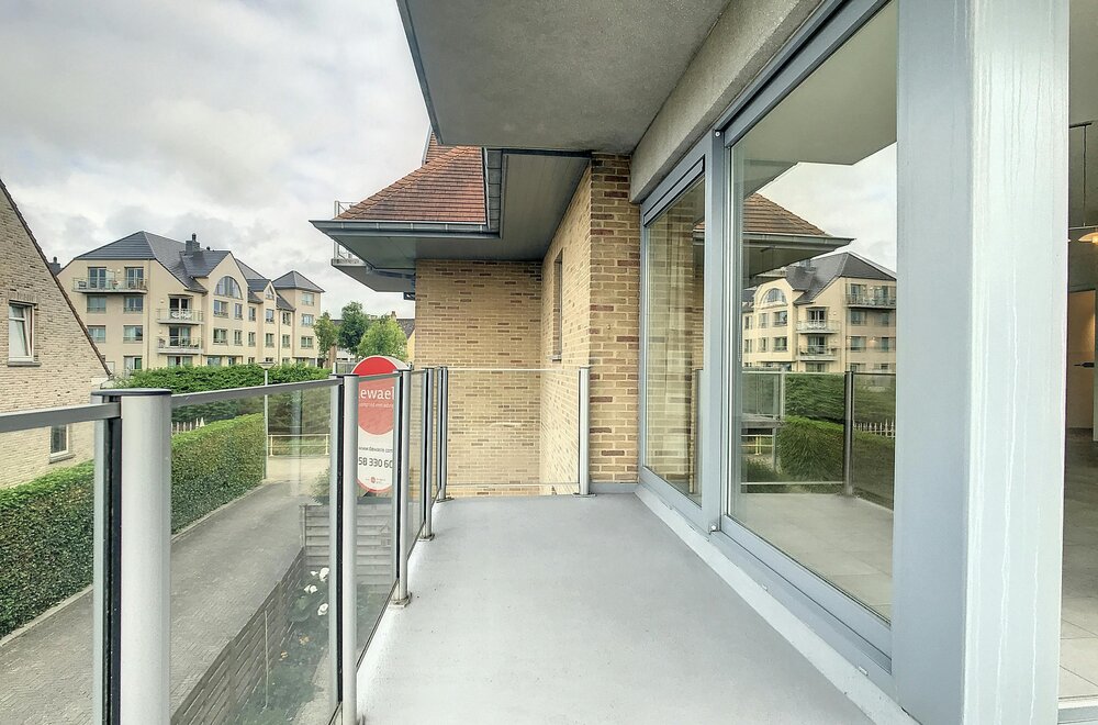 appartement-met-twee-slaapkamers-en-ruim-terras-te-koop012.jpg