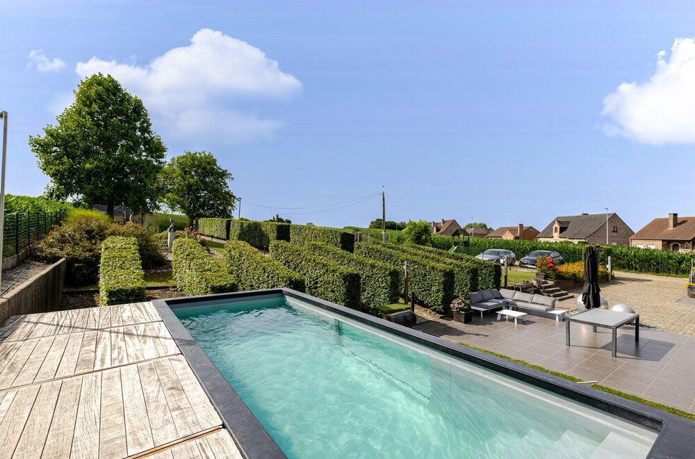 unieke-eigendom-met-woning-en-4-vakantiewoning-vlaamse-ardennen005.jpg